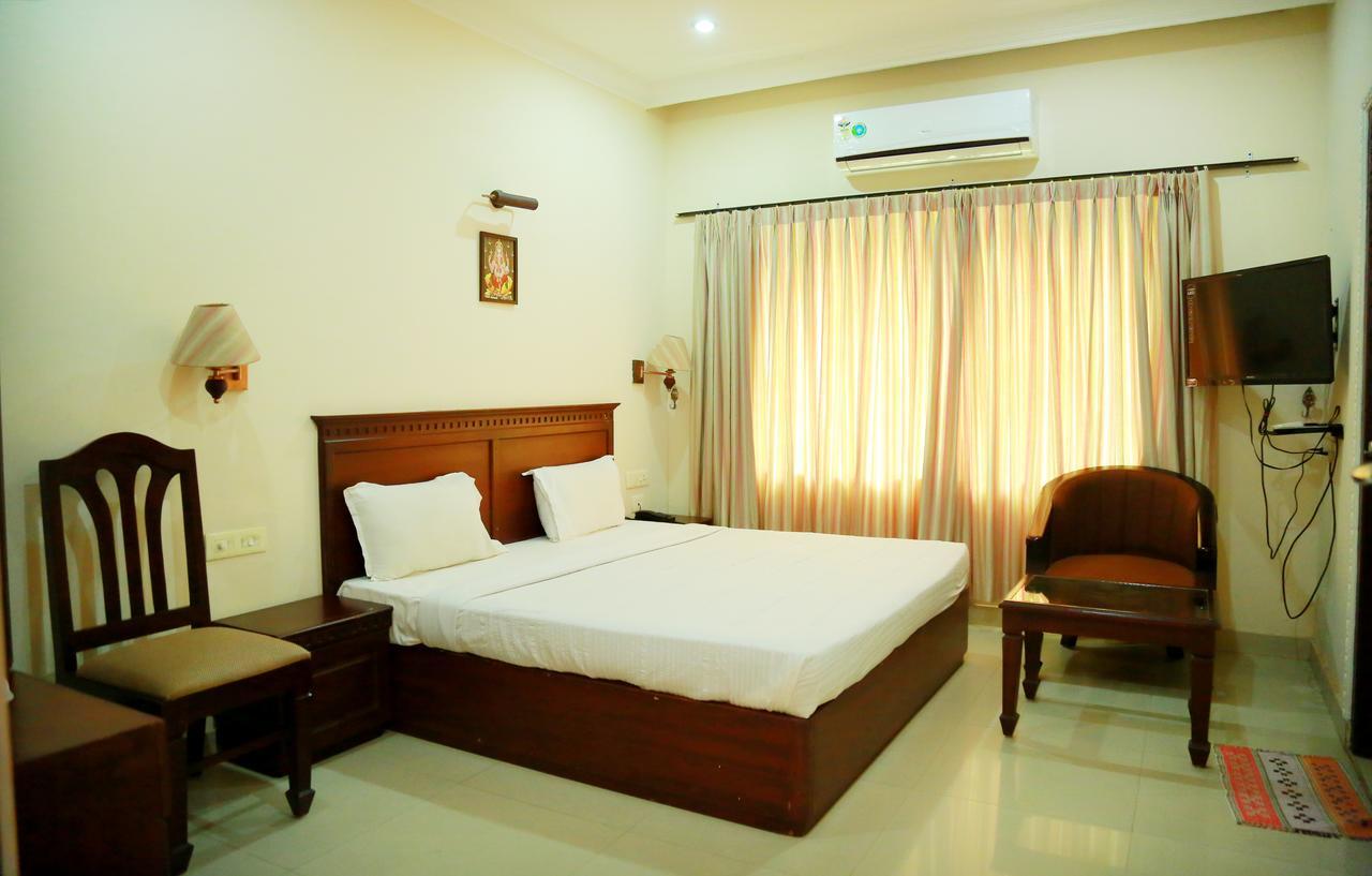 Hotel Horizon International Guruvāyūr Εξωτερικό φωτογραφία